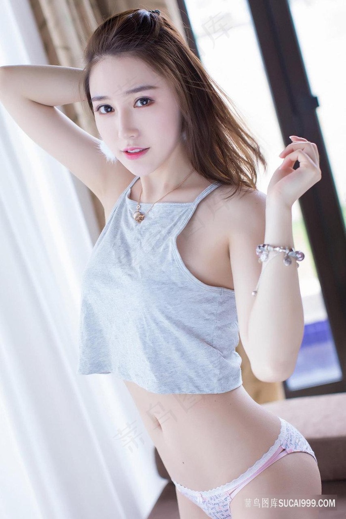 欧美吻胸吃奶大尺度