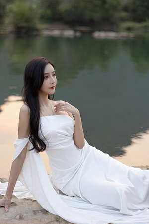 男朋友一边舌吻一边揉我胸