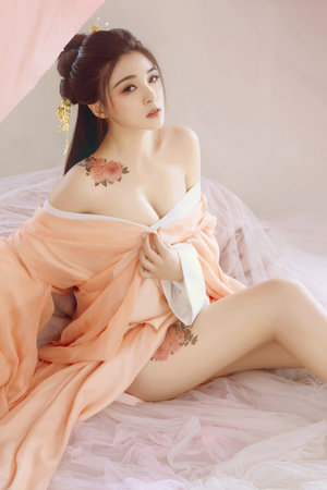 我和黑道老大的三百六十五