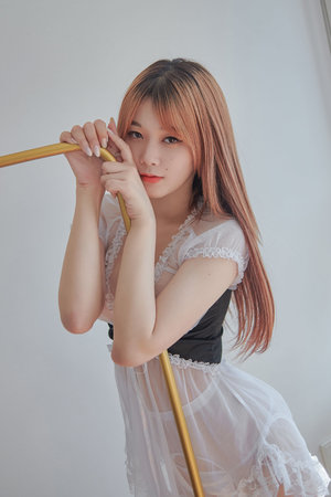 欧美另类自拍亚洲图区