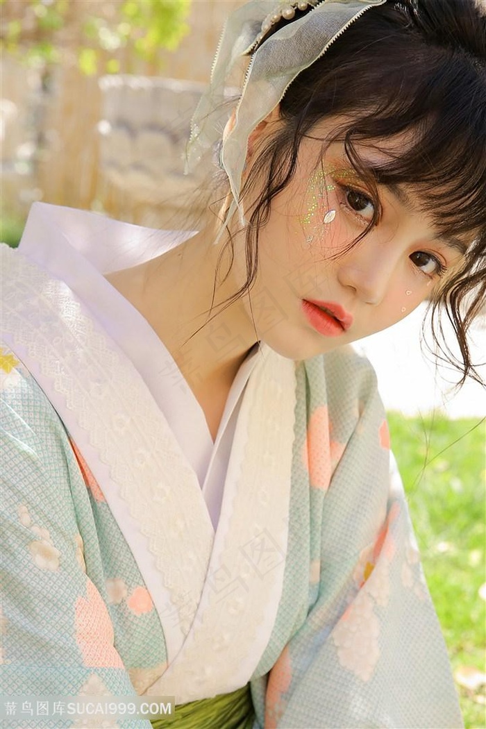 如何把自己弄到喷泉视频