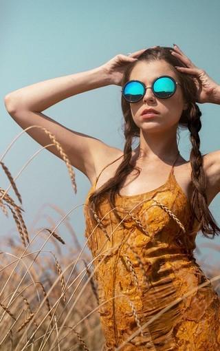 大女小丽二女小娟